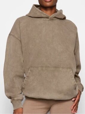 Skims Oversized Boyfriend Hoodie Size Medium Desert